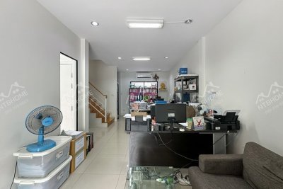 ทาวน์โฮม 2 ชั้น เดอะ วิลล่า บางบัวทองต่อเติมครบ ติดถนนใหญ่ ใกล้ตลาดสมบัติบุรี - รูปที่ 3