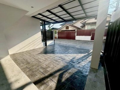 ให้เช่าโฮมออฟฟิศ 3 ชั้น 25 ตร.ว. ลาดพร้าว 87 อยู่หลัง CDC เขตวังทองหลาง - รูปที่ 2