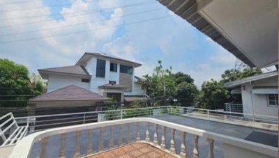 ให้เช่าบ้านเดี่ยว 2 ชั้น 77.3 ตรว. 3 ห้องนอน หมู่บ้านอยู่เจริญ 542 ประชาราษฏร์บำเพ็ญ 24 ใกล้ MRT ห้วยขวาง - รูปที่ 2