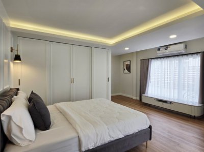 บ้านเดี่ยวเอกมัย รีโนเวทใหม่ทั้งหลัง หิ้วกระเป๋าใบเดียวเข้าอยู่ได้เลย เฟอร์ฯ ครบทั้งบ้าน - รูปที่ 3