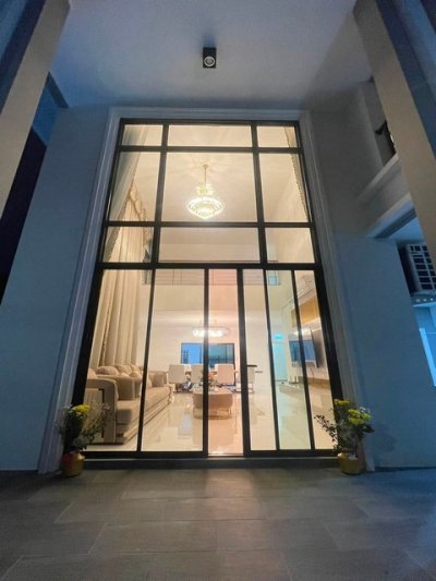 ให้เช่าบ้านเดี่ยว 2 ชั้น 330 ตรม. สุขุมวิท 77 (อ่อนนุช 46) พร้อมสระว่ายน้ำส่วนตัว เฟอร์ครบ พร้อมเข้าอยู่ - รูปที่ 2