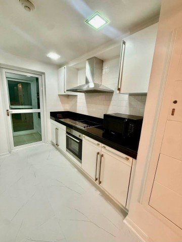 Baan Siri Ruedee spacious clean 3rd floor BTS PhloenChit - รูปที่ 2