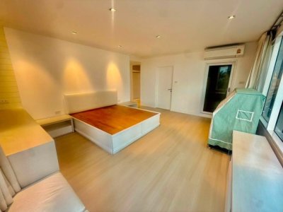 Baan Siri Ruedee spacious clean 3rd floor BTS PhloenChit - รูปที่ 5