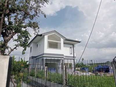 ขายบ้านพร้อมที่ดินสร้างใหม่ ตรงข้าม โรงเรียน วัดชัยสิทธิ์ ปทุมธานี - รูปที่ 4