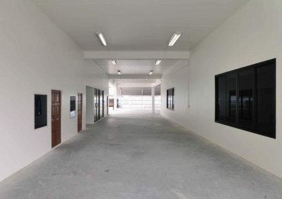 ให้เช่าอาคารสำนักงาน 3 ชั้นพร้อมโกดัง พื้นที่รวม 2,042 ตรม. สุขุมวิท 107 แบริ่ง 15 ใกล้ BTS แบริ่ง MRT ศรีแบริ่ง - รูปที่ 3