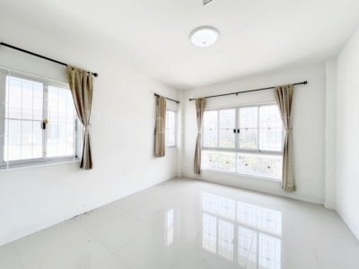 บ้านเดี่ยว 2 ชั้น หมู่บ้าน นนทิชาการ์เด้น ลำลูกกา คลอง 8 - รูปที่ 4