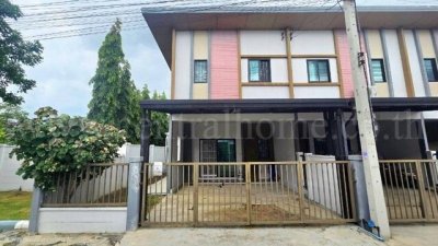 ทาวน์โฮม 2 ชั้น ภัทรไพรเวท 2 เฟส 3 หลังมุม ต้นโครงการ บ้านใหม่เหมือนมือ 1