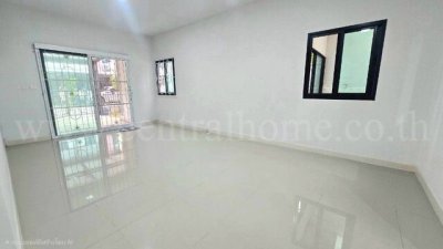 ทาวน์โฮม 2 ชั้น ภัทรไพรเวท 2 เฟส 3 หลังมุม ต้นโครงการ บ้านใหม่เหมือนมือ 1 - รูปที่ 4