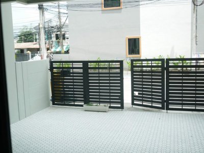 ทาวน์โฮมสไตล์ Modern 3 ห้องนอน 4 ห้องนํ้า ห้องน้ำในตัวทุกห้อง มี แอร์ 3 ตัว  symphony ซอยนวลจันทร์ 36 - รูปที่ 8