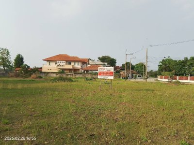 🎈🎈📢ขาย ที่ดินเปล่าถมแล้ว⛳ เหมาะสำหรับปลูกสร้างบ้าน 🏡ในโครงการหมู่บ้านเดอะลากูน1 อำเภอสามโคก จังหวัดปทุมธานี ติดละเลสาป - รูปที่ 2