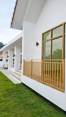โซนดอยสะเก็ด ขายเพียง 2.49 ล้าน บ้านสไตล์ #Minimal Nordic เรียบหรู อบอุ่น อยู่สบายทุกมุม เน้นความเรียบง่าย โปร่งสบาย และฟังก์ชันที่ลงตัว - รูปที่ 2