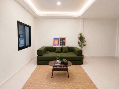 IN-169 ขายทาวน์โฮม 2 ชั้น ปากเกร็ด วิลเลจ บ้านมือสองตกแต่งใหม่ เนื้อที่ 20 ตรว 3นอน 2น้ำ ใกล้ห้าแยกปากเกร็ด - รูปที่ 2