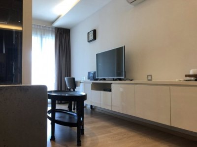 H Sukhumvit 43 Private Spacious 9th Floor BTS PhromPhong