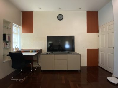 บ้านเดี่ยว 2 ชั้น 72  ตร.ว 300 ตรม.  4 ห้องนอน 3 ห้องน้ำ 1ห้องแม่บ้าน รามคำแหง 164 สวนหย่อมข้างบ้าน - รูปที่ 3