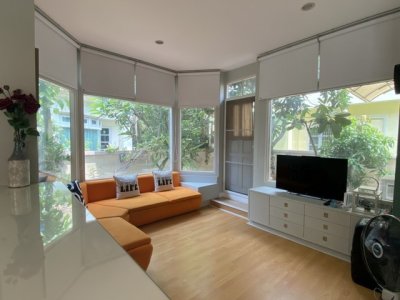 บ้านเดี่ยว 2 ชั้น 72  ตร.ว 300 ตรม.  4 ห้องนอน 3 ห้องน้ำ 1ห้องแม่บ้าน รามคำแหง 164 สวนหย่อมข้างบ้าน - รูปที่ 5
