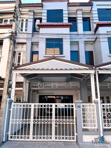 T26-654 ให้เช่า ทาวน์เฮ้าส์ - ชั้นที่ 1 25000 บาทต่อเดือน 1 ตร.วา