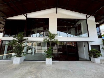 KO1109 ให้เช่า บ้าน อาคาร 2 ชั้นหลังมุม 100 ตรว. ย่านลาดพร้าว - สุทธิสาร 120000 บาทต่อเดือน 1 งาน 100 ตร.วา ชั้นทั้งหมด 2 ชั้น - รูปที่ 2