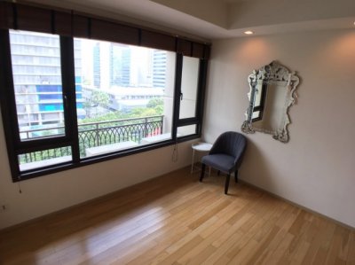 Prive by Sansiri Private Spacious 9th Floor BTS PhloenChit - รูปที่ 2