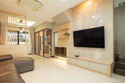 ให้เช่าทาวน์โฮม The Landmark เอกมัย-รามอินทรา 3 ชั้น 3 ห้องนอน 4 ห้องน้ำ 168 ตร.ม. 65000 บาท - รูปที่ 7