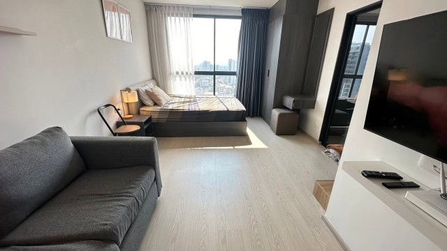 Elio DelNest beautiful view clean 19th floor BTS UdomSuk