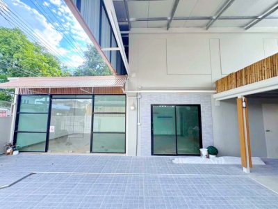 บ้านสไตล์ Modern Minimal ม.นักกีฬา ซ.42-52  ตลาดการเคหะกรุงเทพกรีฑา 1.2 กม. 3 นอน 2 น้ำ 180-200 ตร.ม - รูปที่ 6