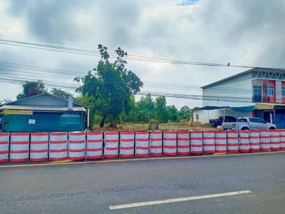 ขายถูกมาก!! ที่ดิน 3 แปลง 56 57 79 ตร.ว. ติดถนน 4 เลน ทำเลทอง อ.ไพรบึง จ.ศรีสะเกษ ใกล้ตลาด โรงพยาบาลฯ - รูปที่ 6