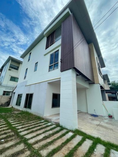 ให้เช่าทาวน์โฮม 3 ชั้น 176 ตรม. ภัทร โมทาวน์ Pattra Mo Town แจ้งวัฒนะ–ปากเกร็ด 19 ตรงข้ามเซนทรัลแจ้งวัฒนะ - รูปที่ 5