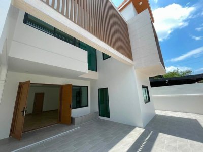 T26-1218 ขาย บ้าน - 11900000 บาท ชั้นทั้งหมด 2 ชั้น - รูปที่ 3