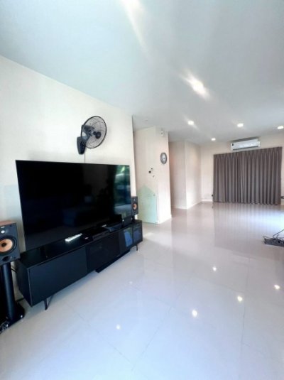 ขายบ้านเดี่ยว 2 ชั้น หมู่บ้านเศรษฐสิริ กรุงเทพกรีฑา โครงการของแสนสิริ พร้อมเข้าอยู่ หมู่บ้านเงียบสงบ ปลอดภัย เพื่อนบ้านดี - รูปที่ 5