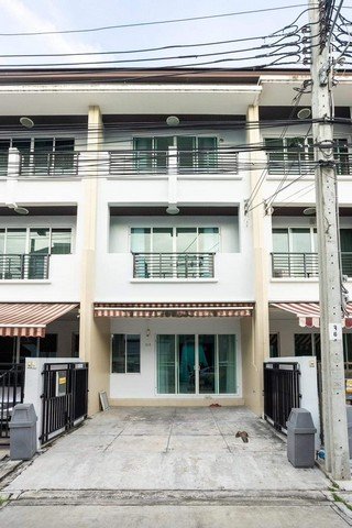 ให้เช่าบ้านกลางเมือง ลาดพร้าว 71 3 นอน 3 น้ำ 165 ตร.ม. พร้อมอยู่ ราคา 38000 บาท - รูปที่ 6