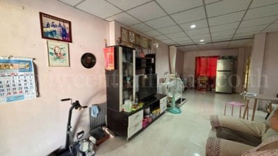 ทาวน์เฮ้าส์ สิวารัตน์ 10 เมืองนครปฐมติดถนนหลักหน้าบ้านไม่ชนใคร - รูปที่ 2