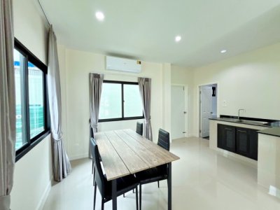 บ้านเดี่ยวภาพใหม่ 4 นอน วงแหวน-ลำลูกกา คลอง 6  3 น้ำ 170 ตร.ม.ใกล้Wj Piano Studio 430 ม. Lotus ลำลูกกาคลอง 6 ทำเลเดินทางสะดวก - รูปที่ 6