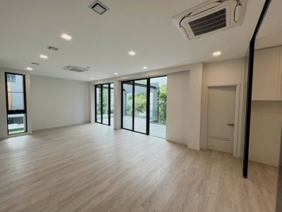 ให้เช่าบ้านเดี่ยว 3 ชั้น 421 ตรม 4 ห้องนอน Vive กรุงเทพกรีฑา พร้อมลิฟท์ส่วนตัว ใกล้นานาชาติ Wellington College - รูปที่ 7