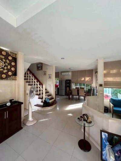 ขายบ้านเดี่ยว 2 ชั้น 81 ตรว. โคโลเนี่ยลสไตล์ หมู่บ้าน Perfect Place รามคำแหง 164 บ้านบ้านทิศเหนือ บรรยากาศดี ใกล้โรงเรียนนานาชาติร่วมฤดี - รูปที่ 7