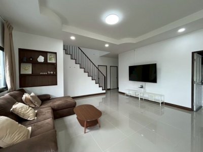บ้านเดี่ยวหลังใหญ่ 4 นอน 4 น้ำ 63ตรว. พร้อมเฟอร์ฯ ใกล้ถ.สุขุมวิท The Private3 อ.บ้านฉาง ระยอง T.o86-3ol-6l6l - รูปที่ 6