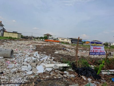 ขายถูกมาก!! ที่ดิน 1-2-51 ไร่ ทำเลทอง ตรงข้าม สน.บางชัน ใกล้รถไฟฟ้า ห้างแฟชั่น สวนสยาม มอเตอร์เวย์ฯ - รูปที่ 3