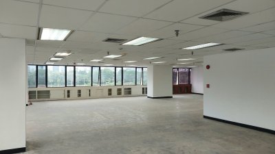 AGENT POST ขาย Prime Office ชั้น 3 วิวสวนเบญจกิตติ บนอาคารโอเชี่ยน ทาวเวอร์ 1 ทำเลดี เดินทางสะดวก ทำเลดี - รูปที่ 4