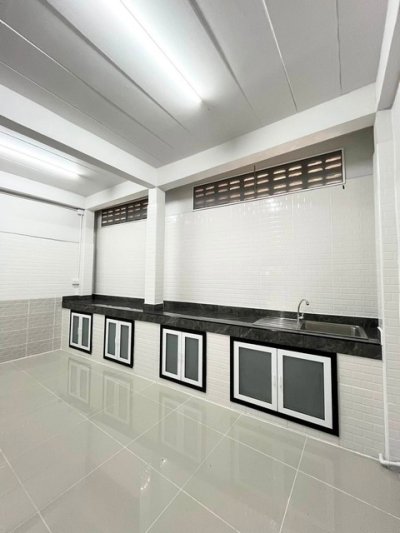 ให้เช่าทาวน์โฮม 2 ชั้น 216 ตรม. 3 ห้องนอน คลองจั่นวิลล่า 1 ซอยนวมินทร์ 32 เฟอร์ครบ - รูปที่ 5