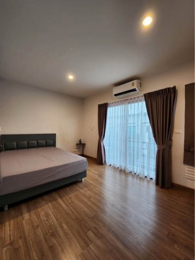 ให้เช่าทาวน์โฮม 3 ชั้น 3 ห้องนอน บ้านกลางเมือง พหลฯ-รามอินทรา เฟอร์พร้อมอยู่ ใกล้ Big C สะพานใหม่ - รูปที่ 3