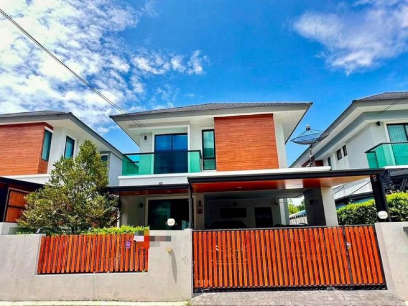 ให้เช่า บ้านเดี่ยว 3 นอน มิลาโนทาวน์ ถนนเก้ากิโล ศรีราชา TP-H2488