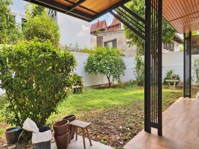 ให้เช่าบ้านเดี่ยว 2 ชั้น 200 ตรม. ซอยสุขุมวิท 22 พร้อมเฟอร์ และสวนขนาดใหญ่ ใกล้ Emsphere, BTS พร้อมพงษ์ - รูปที่ 8
