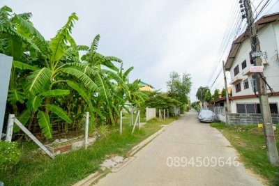 ขายที่ดิน สุคนธสวัสดิ์ 14 ขนาด 200 ตรว. หน้ากว้าง 25.5 เมตร เข้าซอยเพียง 200 เมตร ถมแล้ว สภาพแวดล้อมดี เหมาะปลูกบ้าน - รูปที่ 6