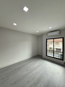 ขายบ้านพฤกษา 10 เจ้าของขายเอง  อำเภอไทรน้อย จังหวัดนนทบุรี - รูปที่ 4