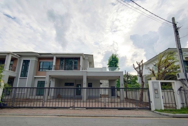 ขาย Perfect Masterpiece Ramkhamhaeng แปลงใหญ่ 159.3 ตร.วา ใช้สอย 449 ตร.ม. ราคา 15.395 ล้านบาท