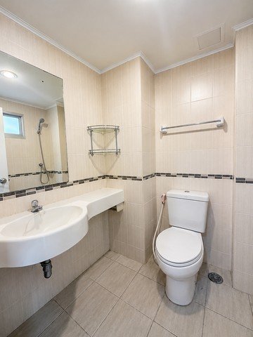 ขายคอนโดห้องใหญ่ 2 ห้องนอน ทำเลพระราม 8  Lumpini Place Rama VIII - รูปที่ 3