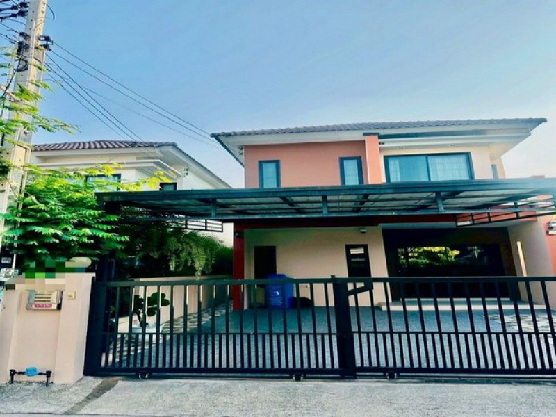 ขายบ้านเดี่ยวทำเลเมืองศรีราชา โซนวังหิน ตัวบ้านอิสระ สภาพใหม่พร้อมอยู่ TP-H2496