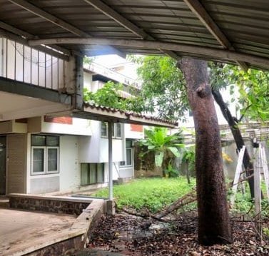 ขายที่ดินพร้อมบ้านเก่าแปลงมุม 187 ตรว. เอกมัย ซอย 18 สภาพแวดล้อมดี เหมาะสร้างบ้าน สำนักงาน หรือลงทุน ใกล้ BTS เอกมัย ทองหล่อ - รูปที่ 8