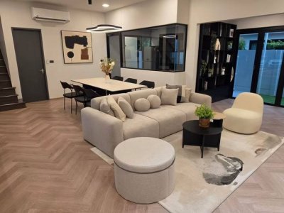 ให้เช่าบ้านเดี่ยว 2 ชั้น 225 ตรม. โครงการวีเว่ บางนา กม.7 Vive bangna km.7 ใกล้เมกะบางนา เพียง 150 เมตร - รูปที่ 3
