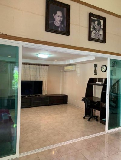 ให้เช่าบ้านเดี่ยว ใกล้โรบินสัน บ้านฉาง ระยอง พร้อมเฟอร์นิเจอร์ครบ