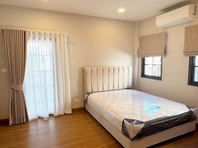 HR 10457  ให้เช่าบ้านเดี่ยวหรู Centro Bangna เซนโทร บางนา ใกล้ Mega Bangna - รูปที่ 8